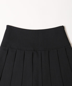 切り替えプリーツスカート