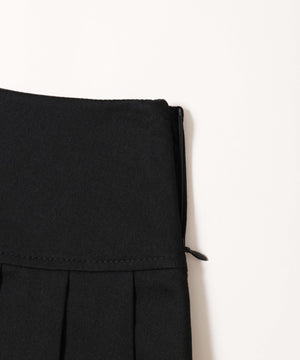 切り替えプリーツスカート