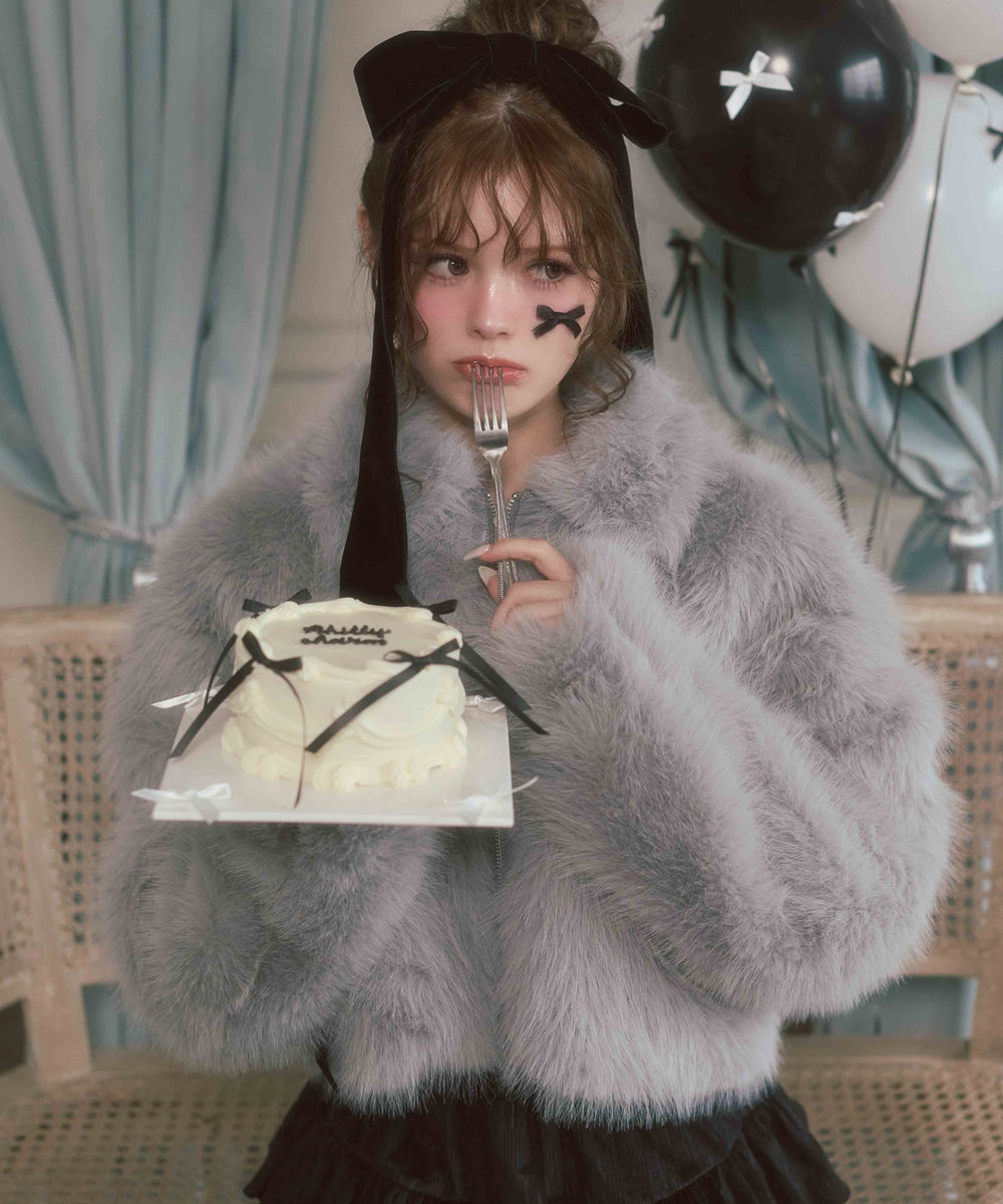 グレー モデル：160㎝ F着用