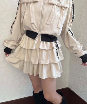 ホワイトアイボリー モデル：160㎝ F着用