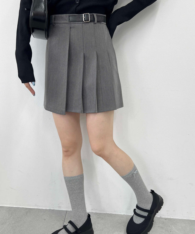 286 PGG 新品タグ付き バックプリーツ スカート グレー サイズ0 S 286 PGG 新品タグ付き バックプリーツ スカート グレー サイズ0