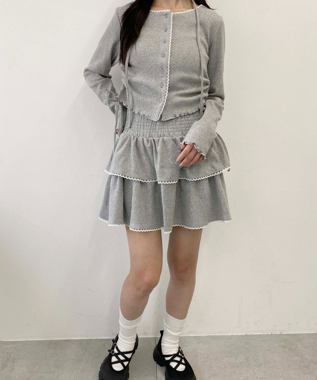 グレー モデル：157㎝ F着用