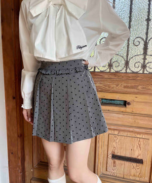 グレー モデル：160㎝ F着用