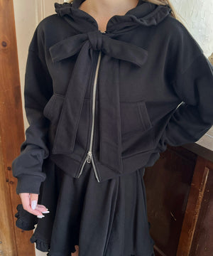 ブラック モデル：160㎝ F着用