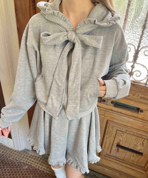 グレー モデル：160㎝ F着用