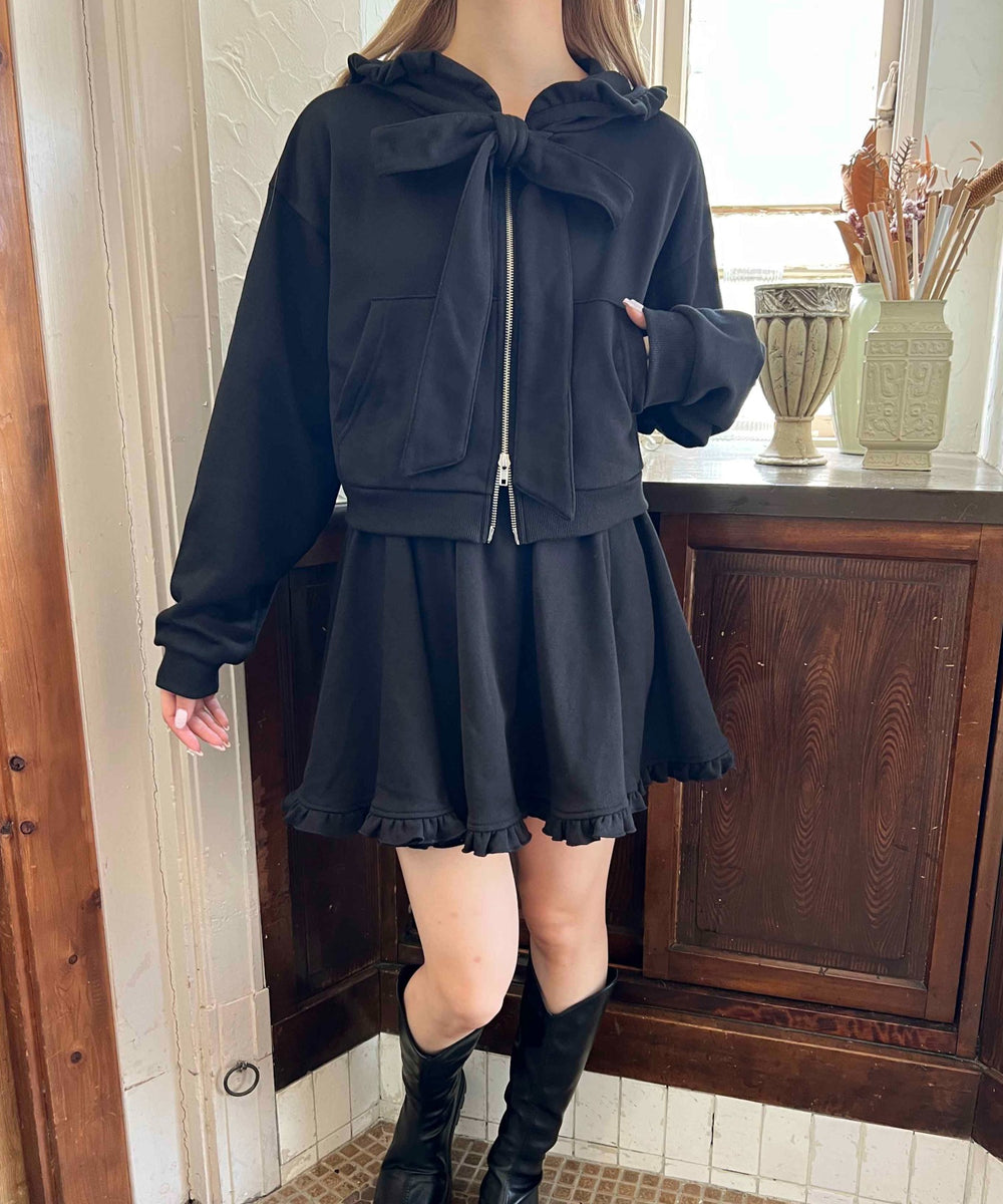 ブラック モデル：160㎝ F着用