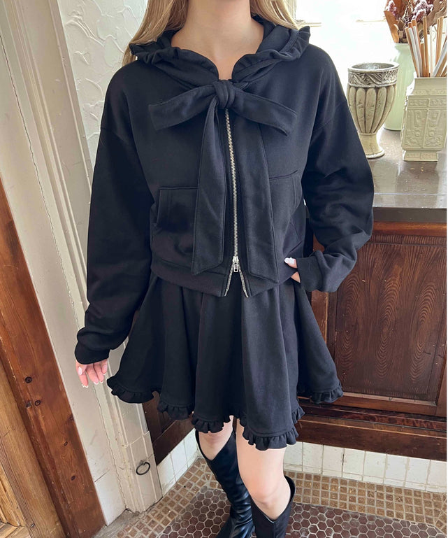 ブラック モデル：160㎝ F着用