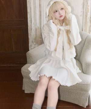 ホワイト モデル：163㎝ F着用