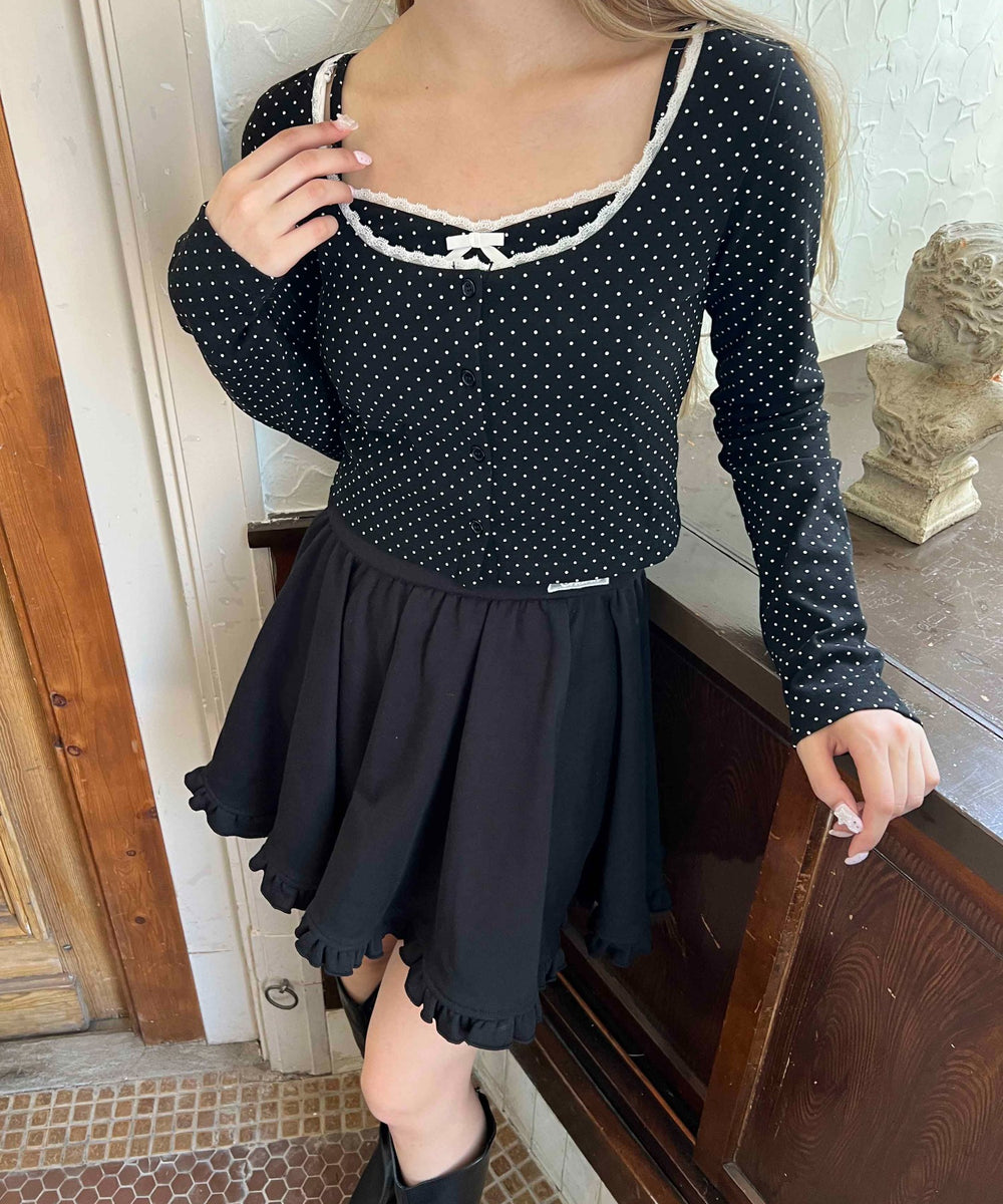 ブラック モデル：160㎝ F着用