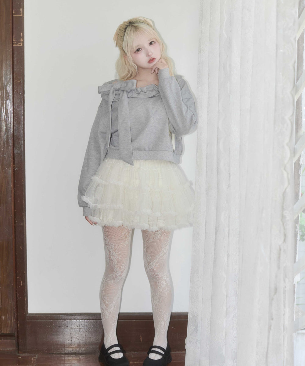 グレー モデル：163㎝ F着用