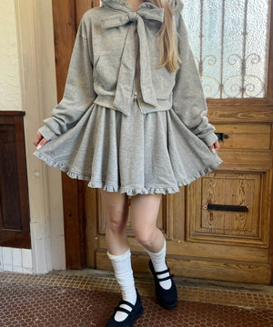 グレー モデル：160㎝ F着用