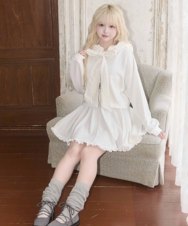 ホワイト モデル：163㎝ F着用