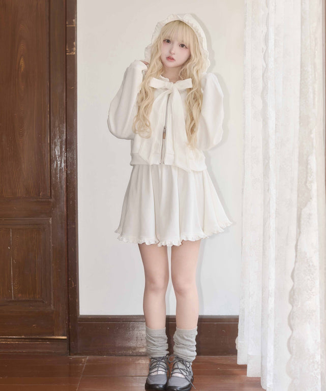 ホワイト モデル：163㎝ F着用