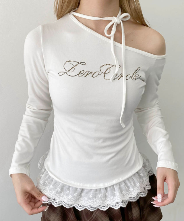 ホワイト モデル：160㎝ F着用