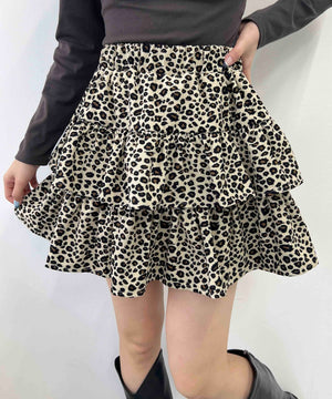 ベージュ モデル：160㎝ F着用