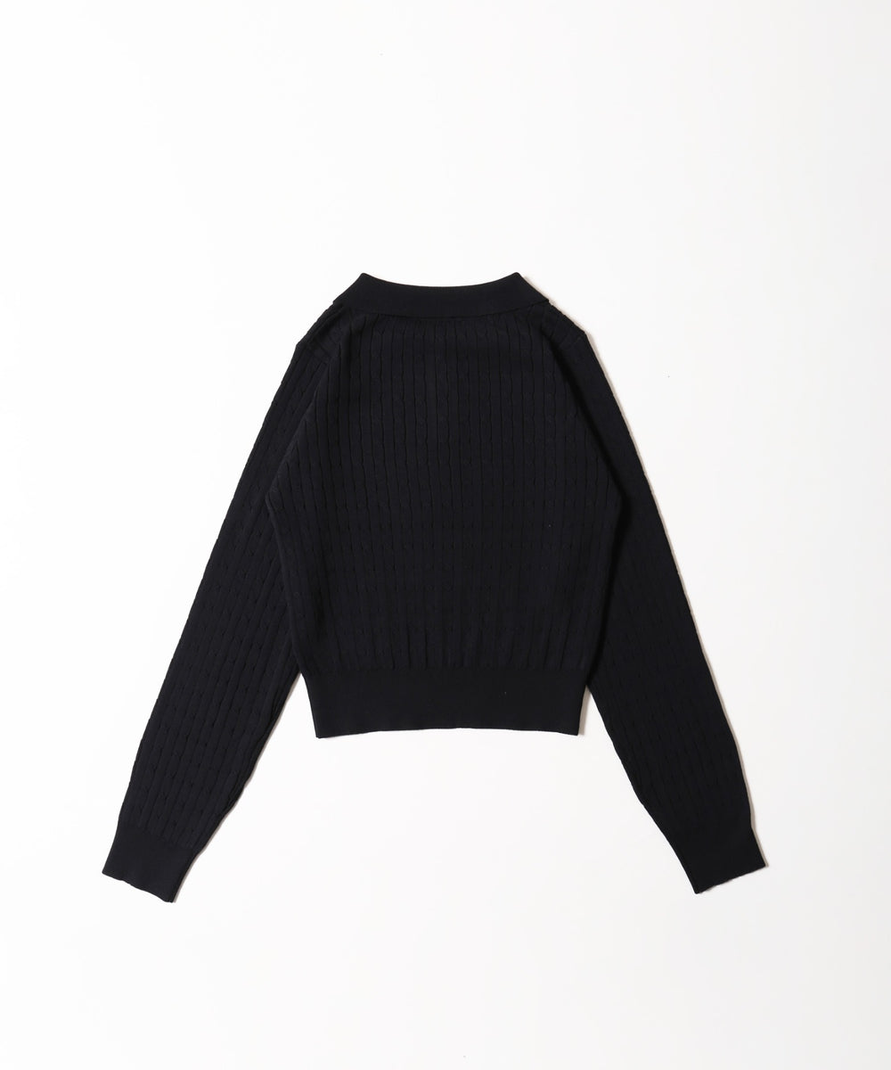 ケーブル長袖ニット