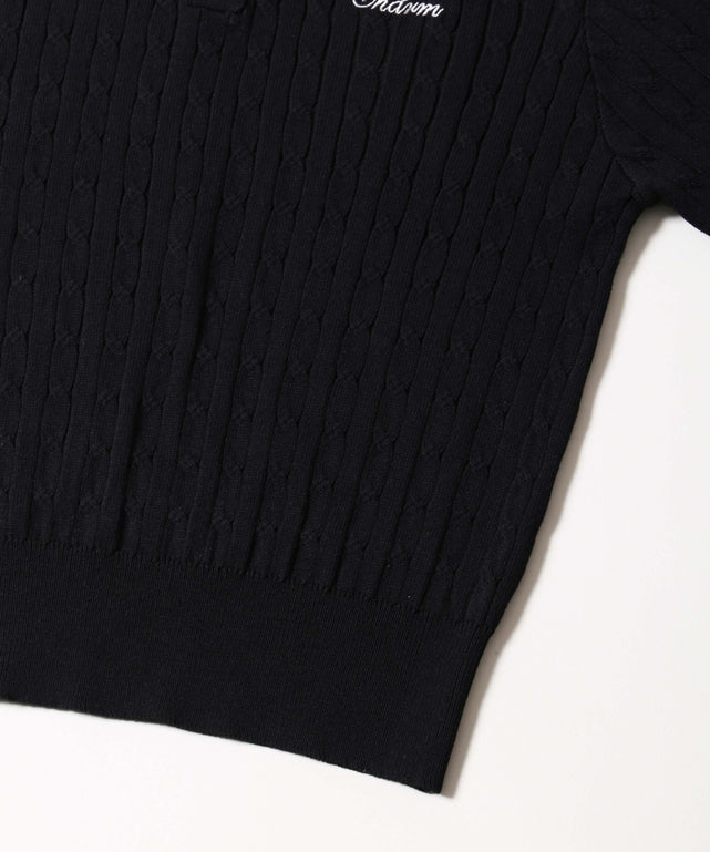 ケーブル長袖ニット