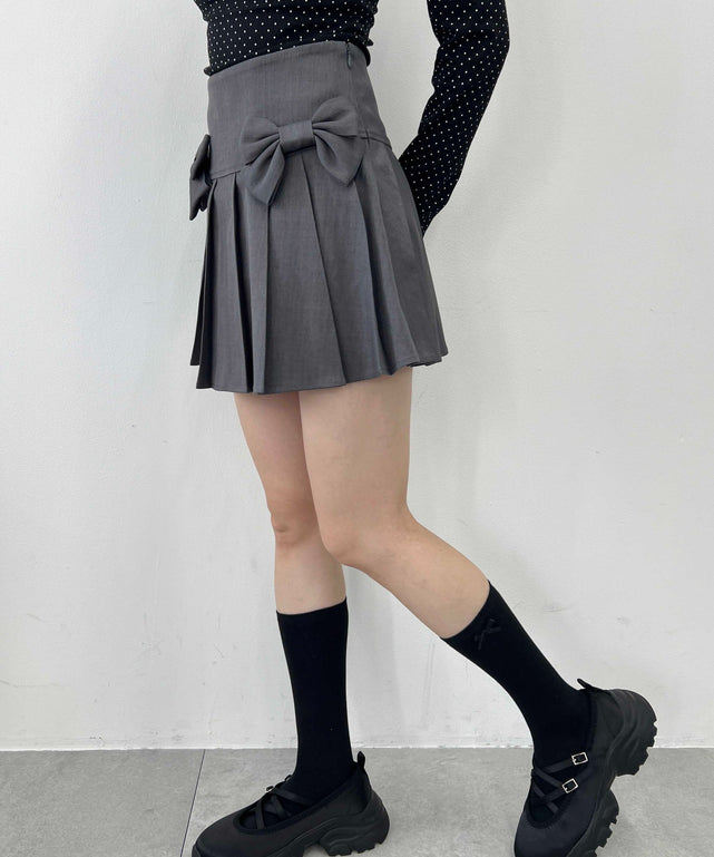 グレー モデル：160㎝ F着用