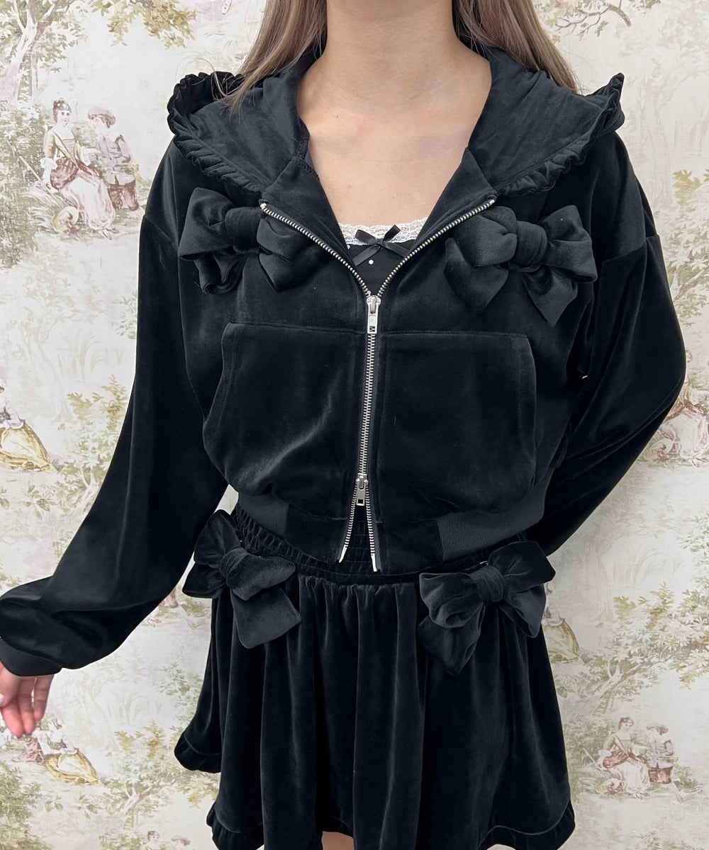 ブラック モデル：160㎝ F着用