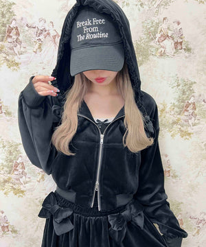 ブラック モデル：160㎝ F着用