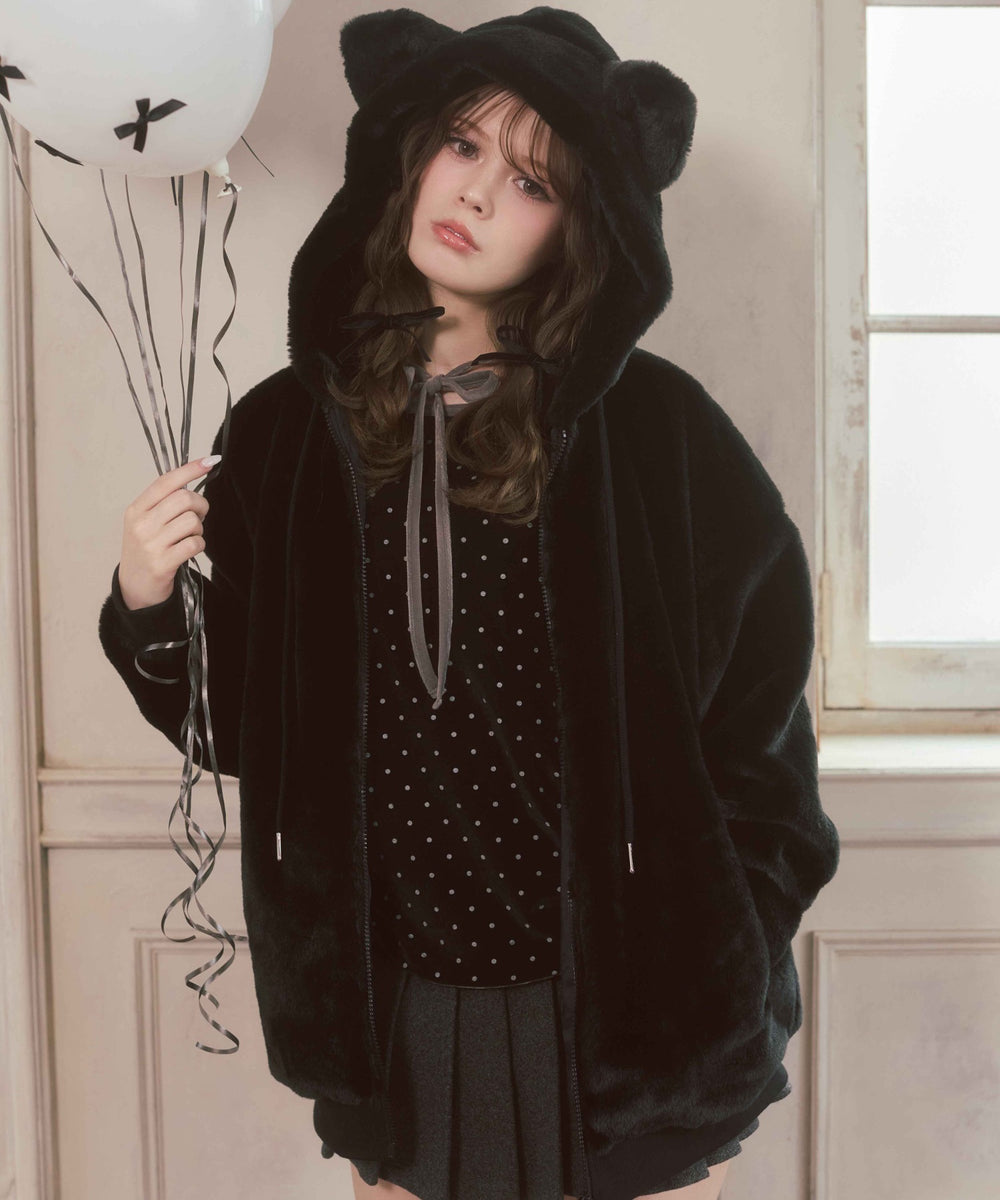 ブラック モデル：160㎝ F着用