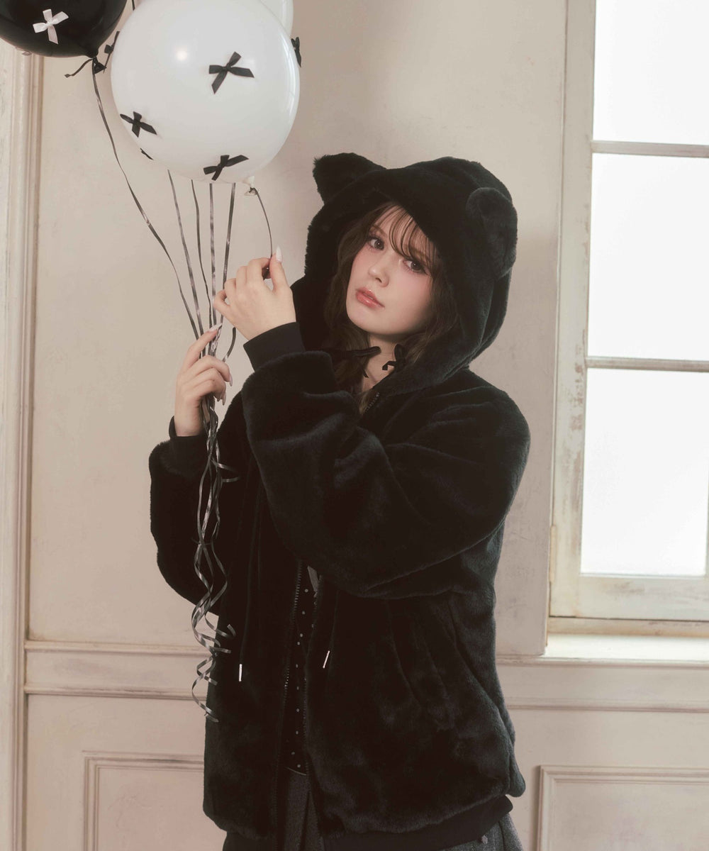 ブラック モデル：160㎝ F着用