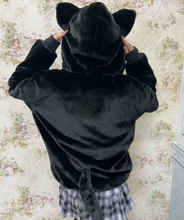 ブラック モデル：160㎝ F着用