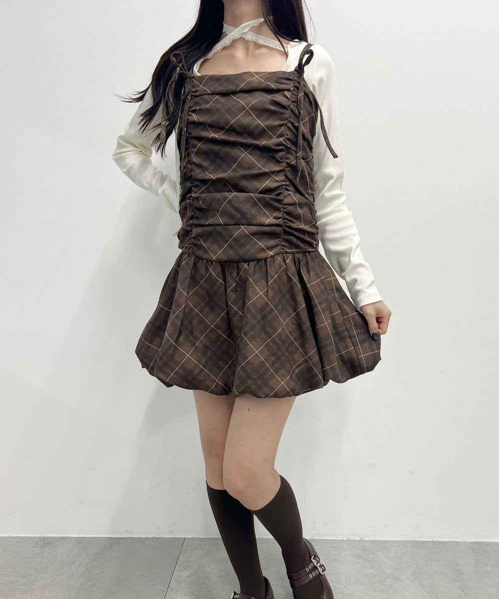 ブラウン モデル：157㎝ F着用