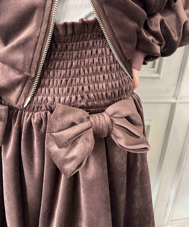 ブラウン モデル：160㎝ F着用