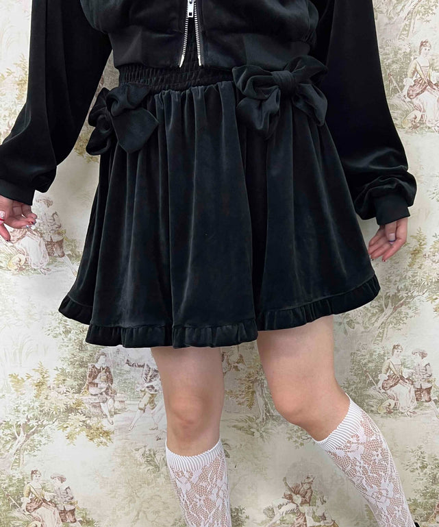 ブラック モデル：160㎝ F着用