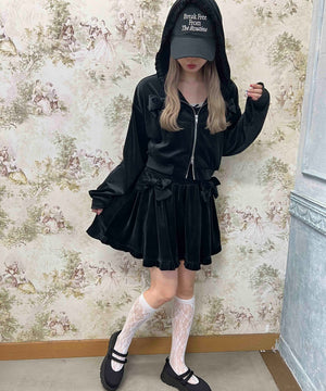 ブラック モデル：160㎝ F着用