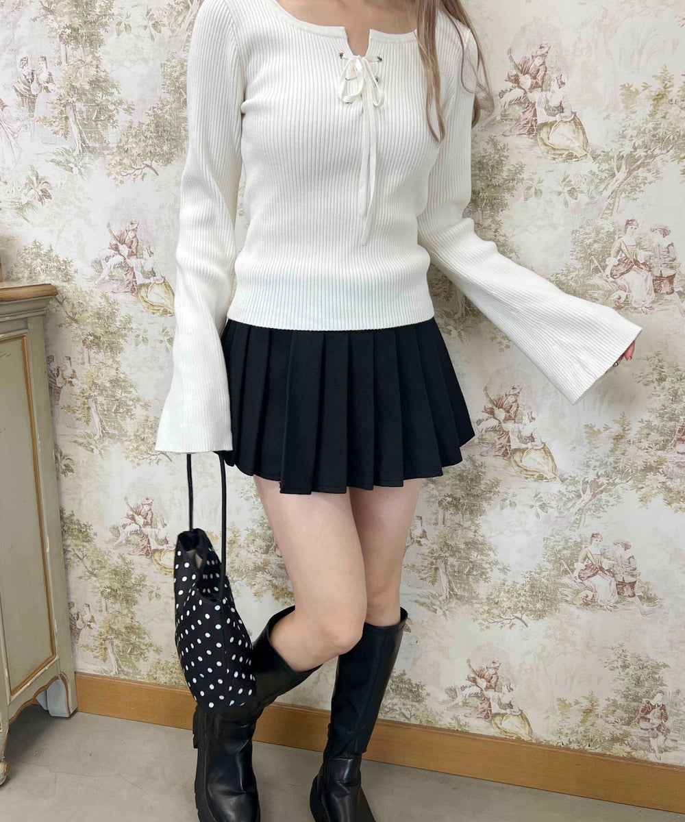 ホワイトアイボリー モデル：160㎝ F着用