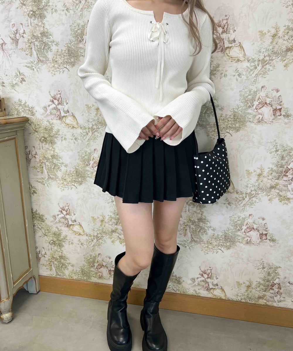 ホワイトアイボリー モデル：160㎝ F着用