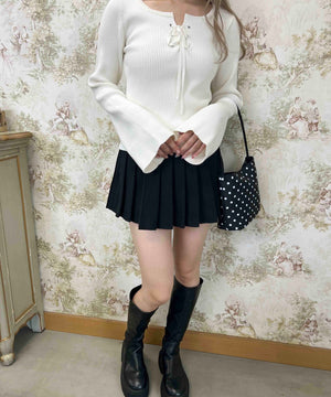 ホワイトアイボリー モデル：160㎝ F着用