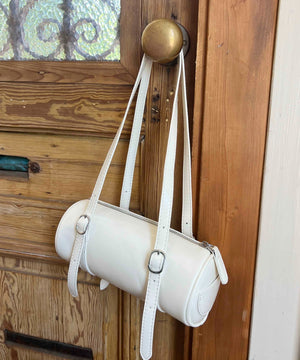 ホワイトアイボリー