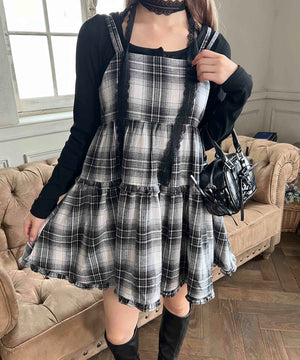 ブラック モデル：160㎝ F着用