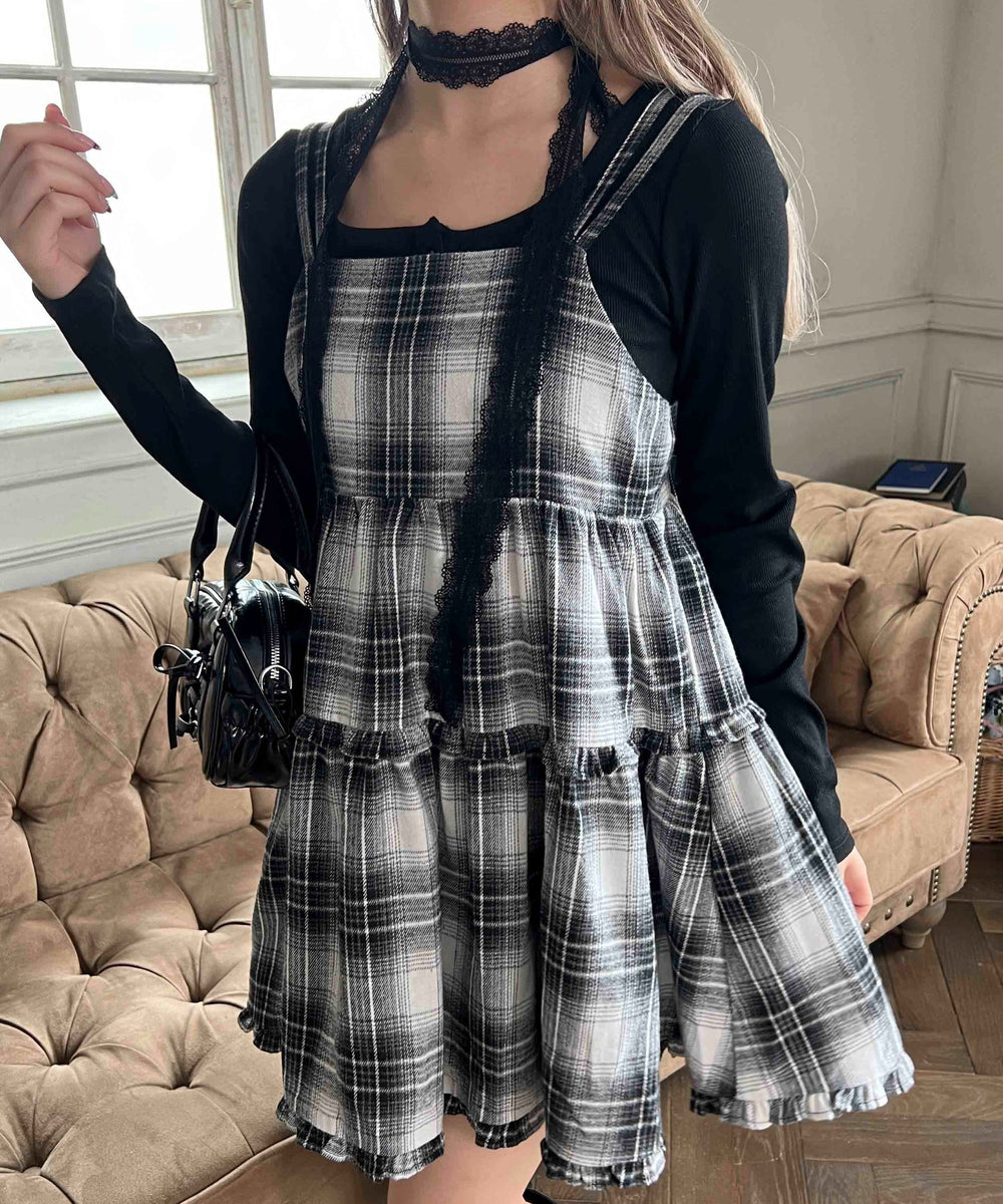 ブラック モデル：160㎝ F着用