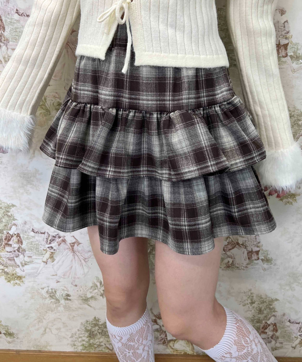 ブラウン モデル：160㎝ F着用