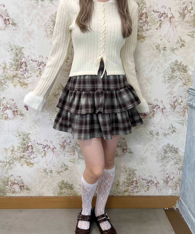 ブラウン モデル：160㎝ F着用