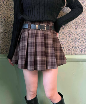 ブラウン モデル：160㎝ F着用