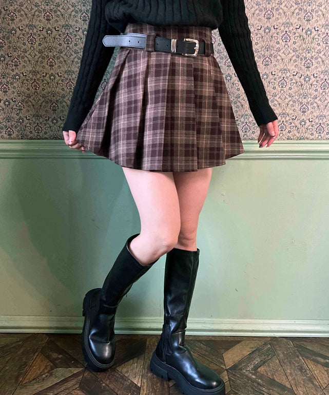 ブラウン モデル：160㎝ F着用