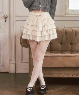 ホワイトアイボリー モデル：160㎝ F着用