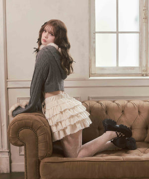 ホワイトアイボリー モデル：160㎝ F着用