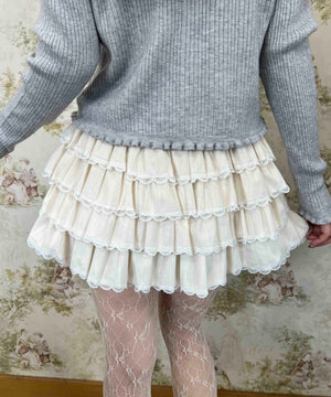 ホワイトアイボリー モデル：160㎝ F着用