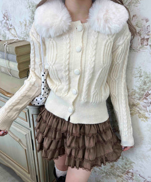 ホワイトアイボリー モデル：160㎝ F着用