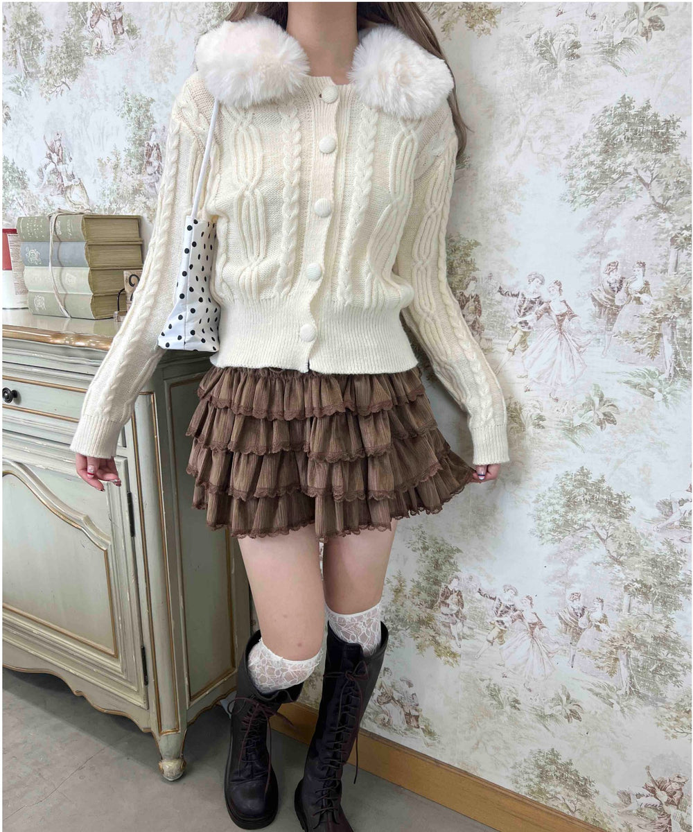 ホワイトアイボリー モデル：160㎝ F着用