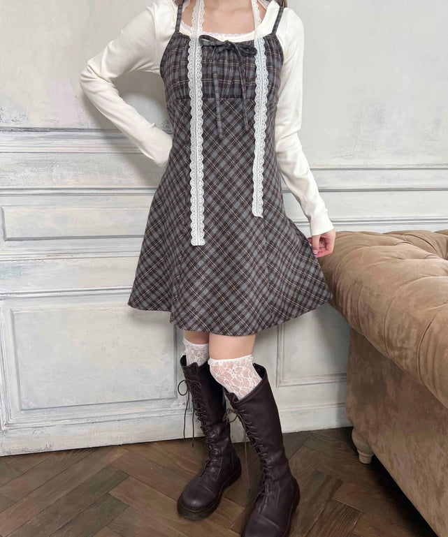 ブラウン モデル：160㎝ F着用