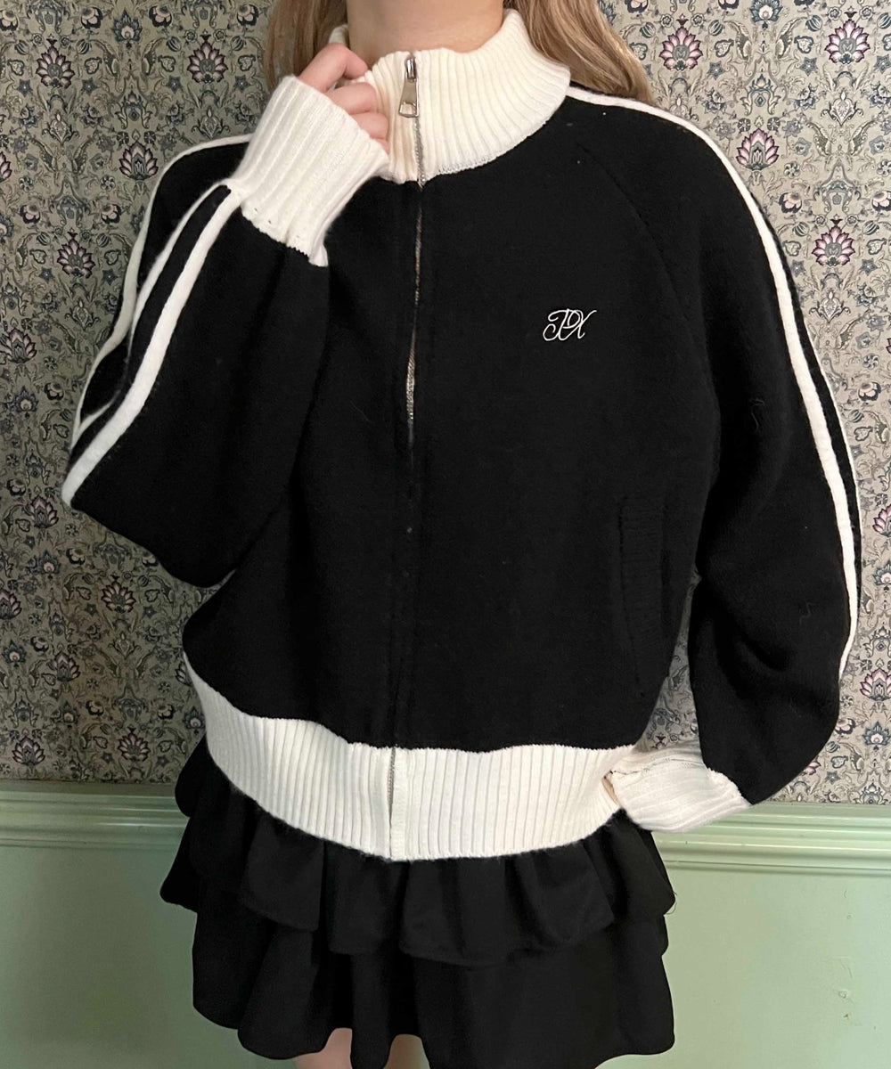 ブラック モデル：160㎝ F着用