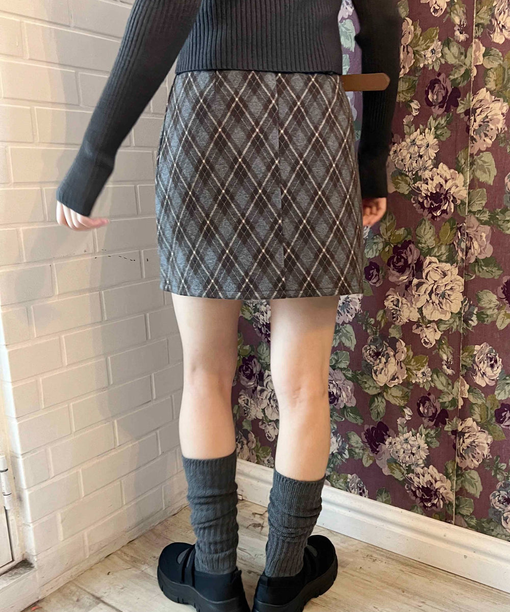 ブラウン モデル：160㎝ F着用