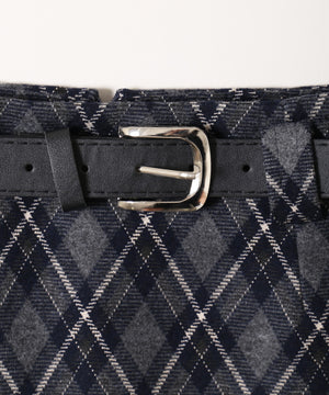 ベルトツキチェック台形スカート